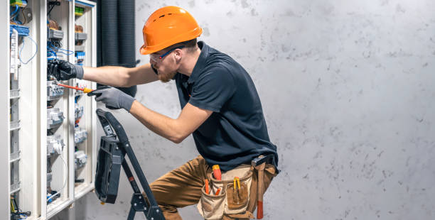 Best Circuit Breaker Repair  in Daphne, AL